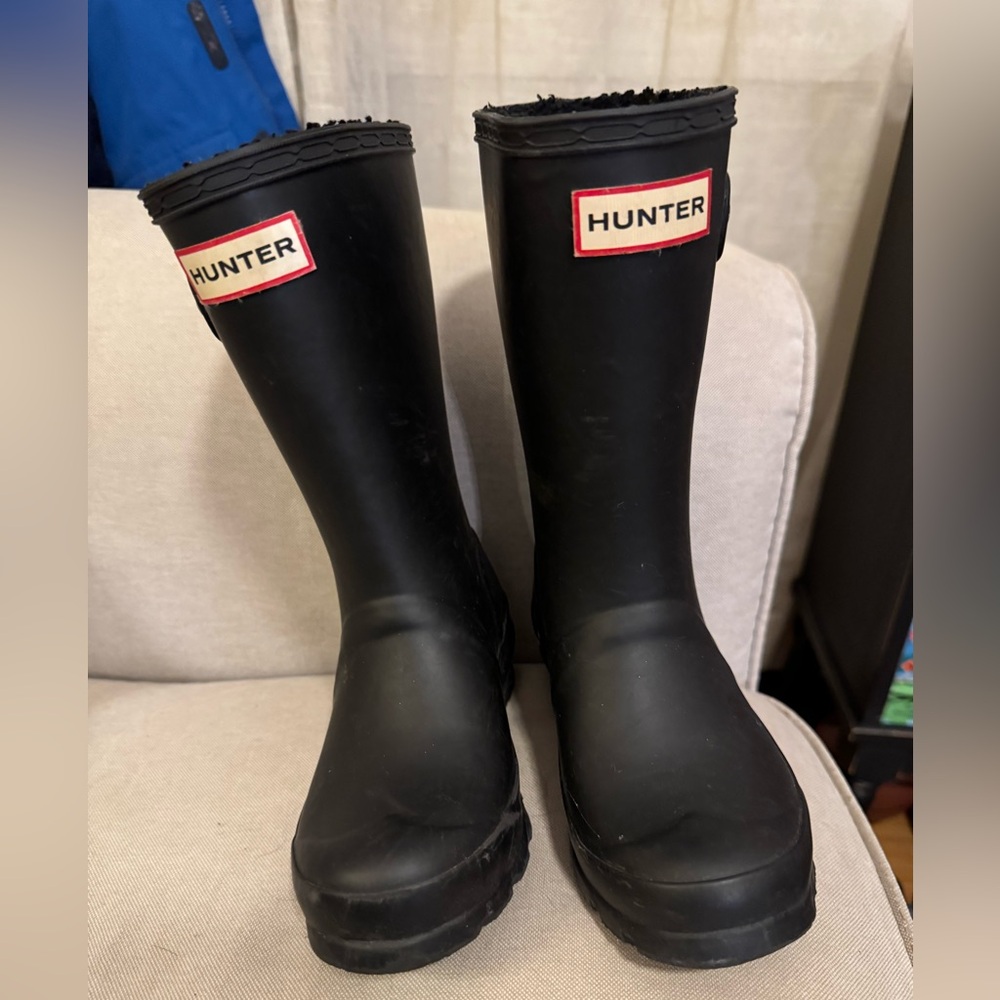 Girls lined Hunter boots. Size 1.